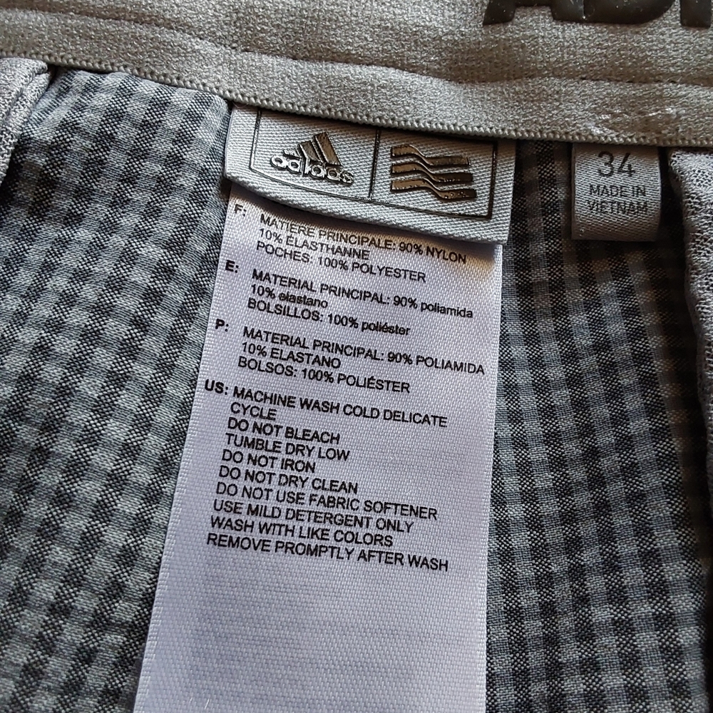 🌺 Men's Nearly New Adidas Stretch Gray Checkered Shorts - Picture 7 of 8